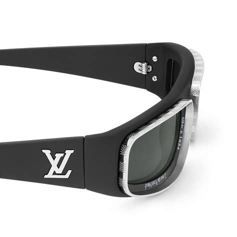 LV Super Vision Low Square Sunglasses .